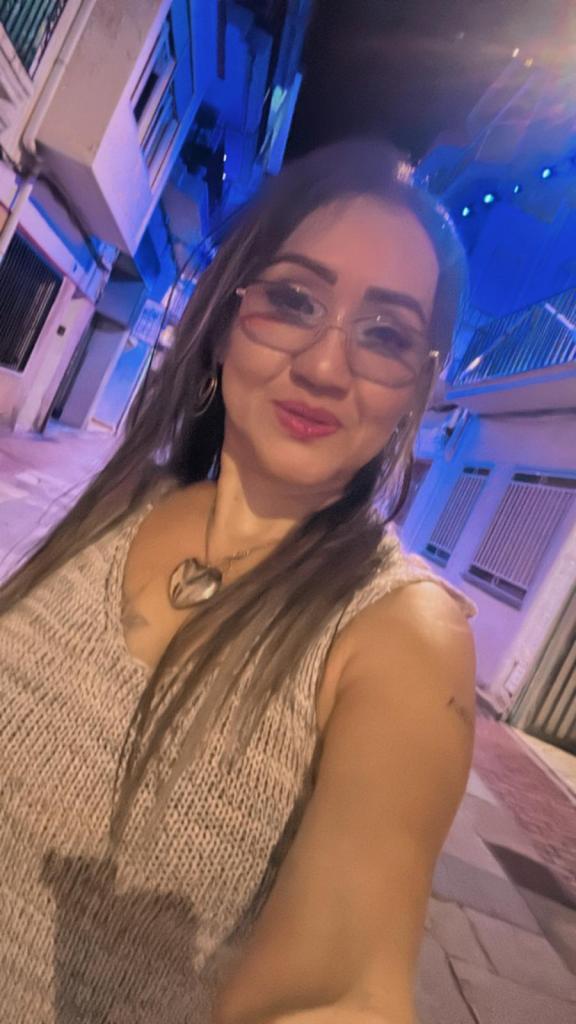 670986016: Chica busca chico en Alicante