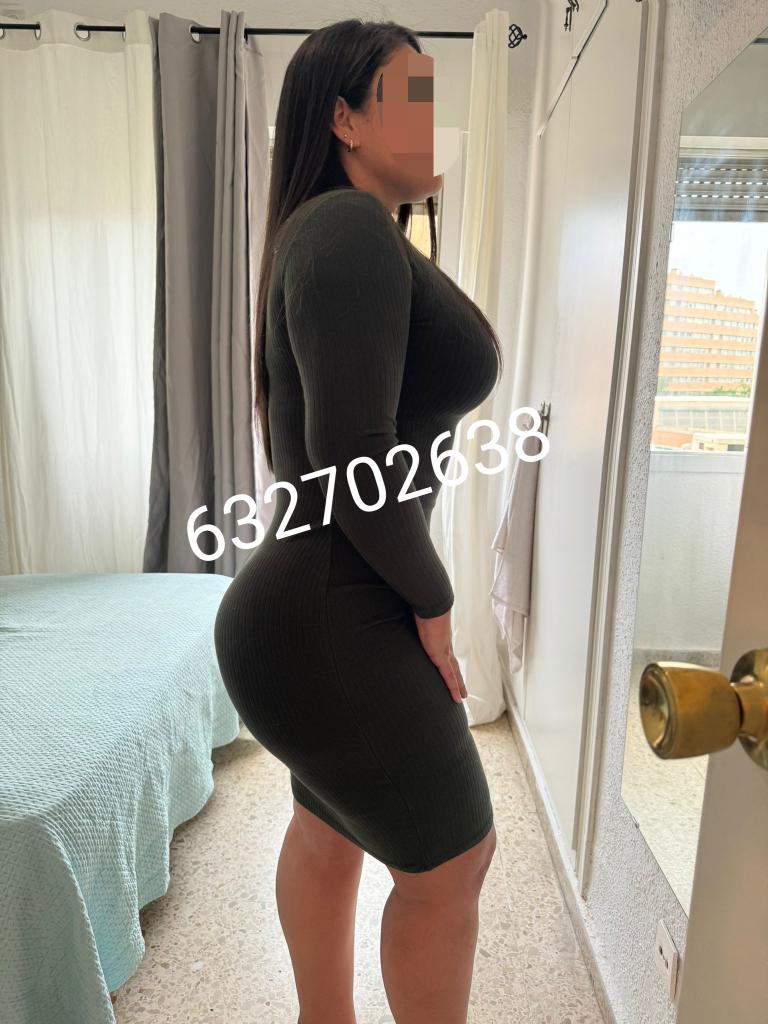 632702638: Chica busca chico en Málaga