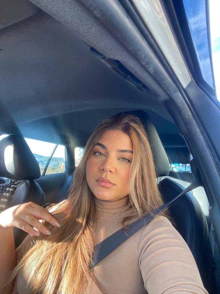 Chica busca chico en Ibiza: 