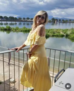 602670111: Chica busca chico en Barcelona