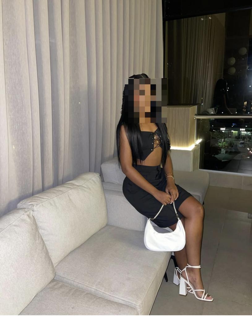 Chica busca chico en Jaén: 