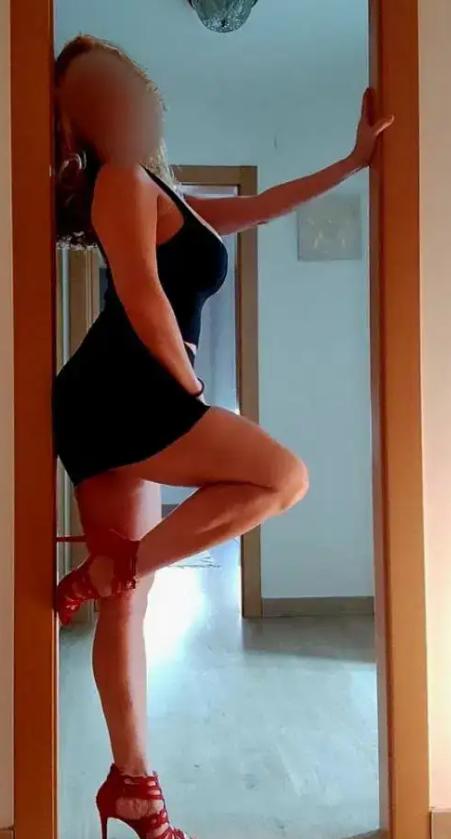 Chica busca chico en Murcia: 