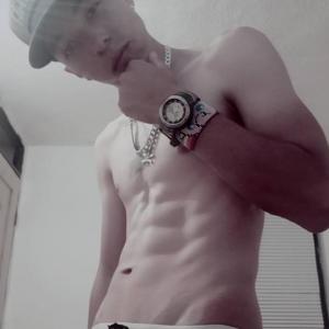 678956810: Chico busca chica en Madrid