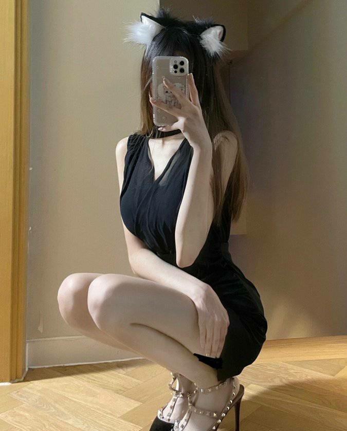 677701130: Chica busca chico en Asturias