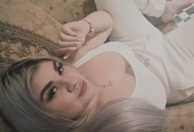 Chica busca chico en Granada: 