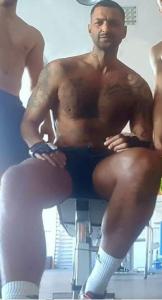 667560161: Chico busca chica en Alicante