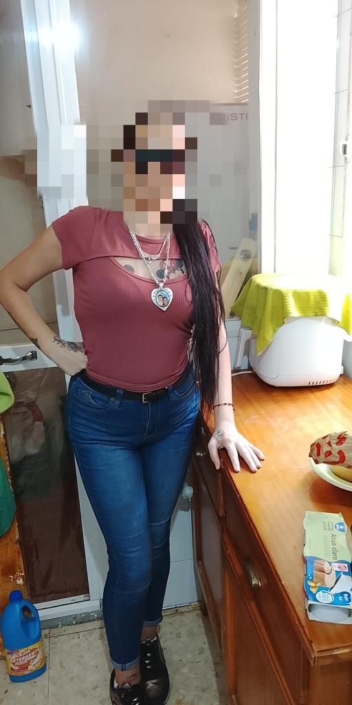 Chica busca chico en Cádiz: 