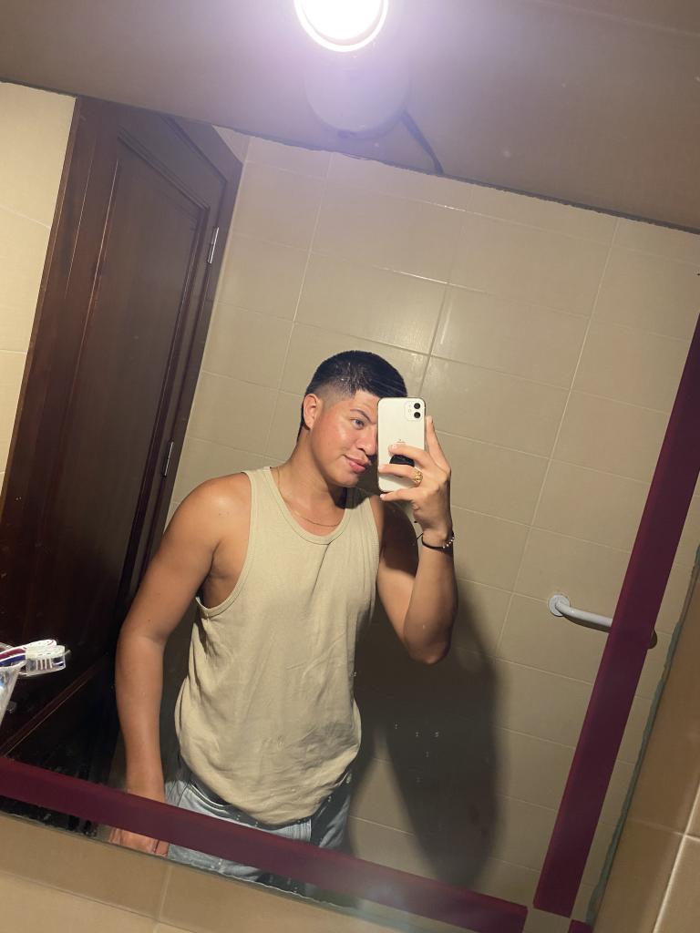 Chico busca chica en Mallorca: 