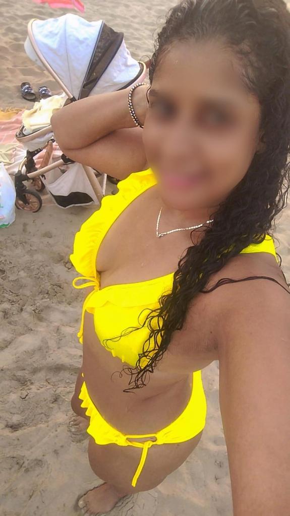 Chica busca chico en Cádiz: 