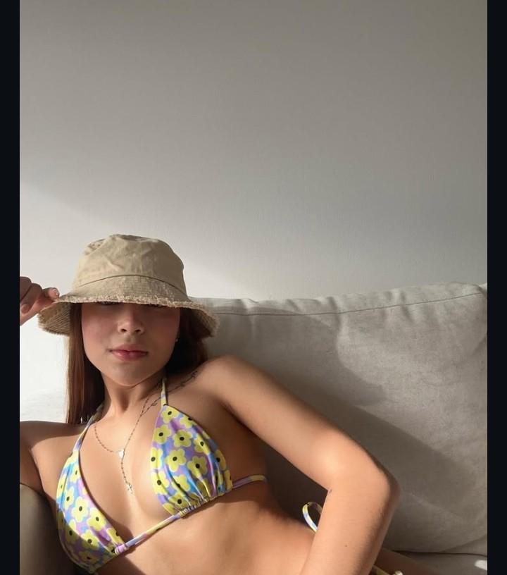 Chica busca chico en Cádiz: 