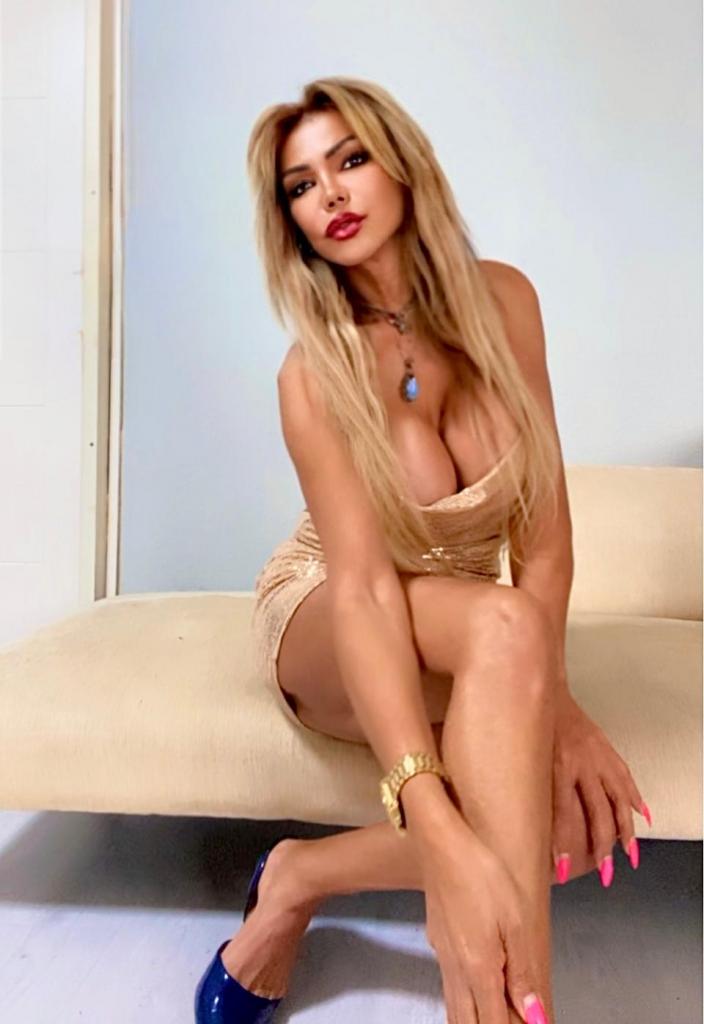 634009824: Transexual en Zaragoza