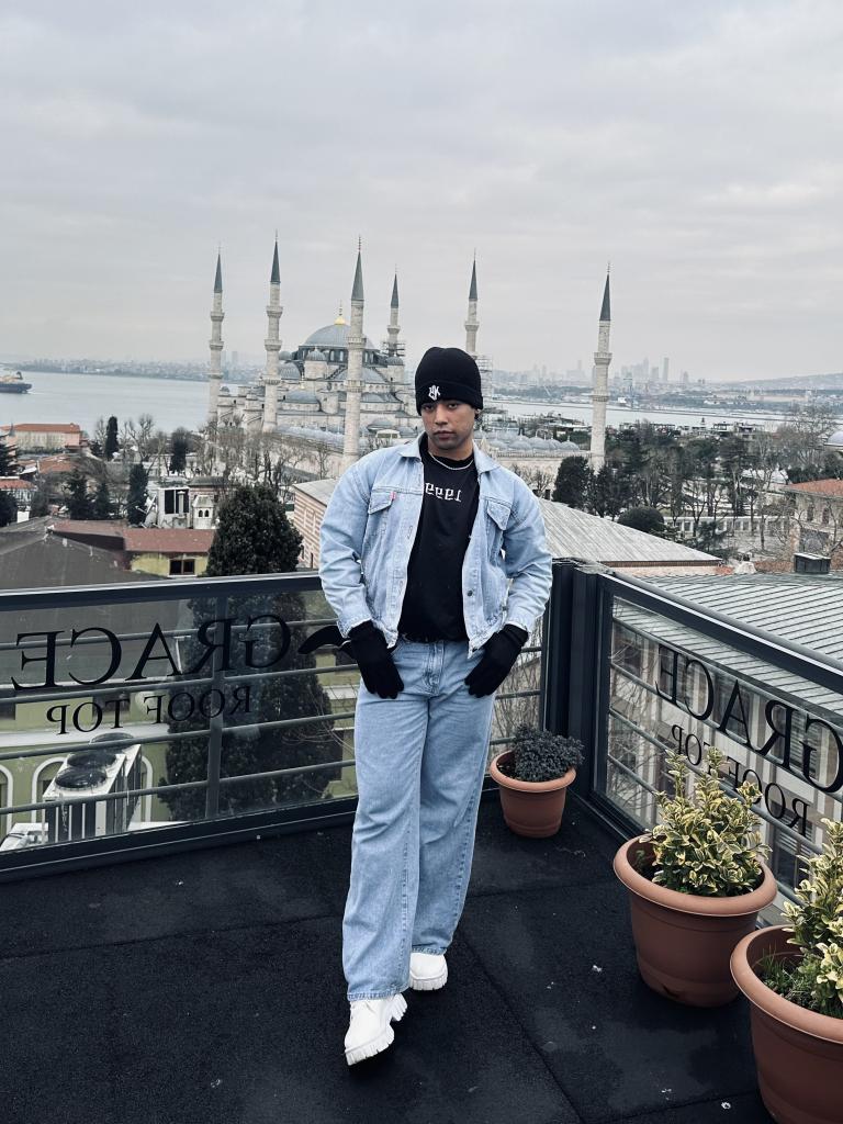 Chico busca chica en Madrid: 