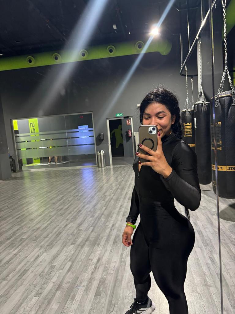 631885968: Chica busca chico en Zaragoza