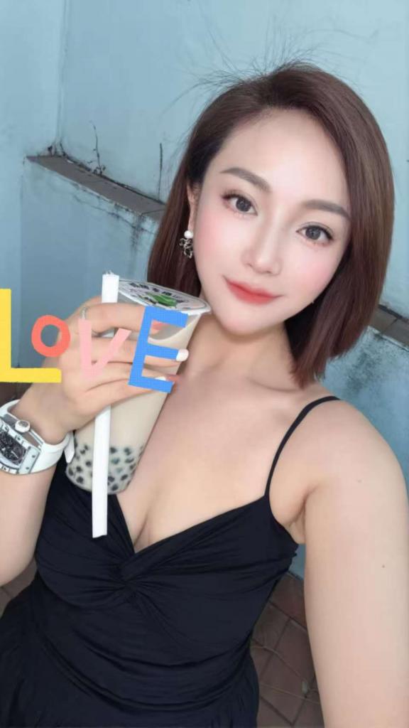 688578023: Chica busca chico en Madrid