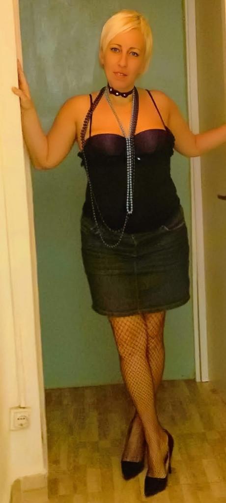 Chica busca chico en Alicante: 