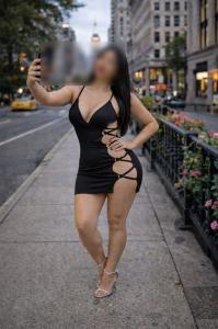 662402647: Chica busca chico en Barcelona