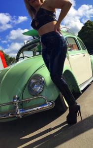 641652755: Chica busca chico en León