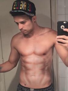 672586779: Chico busca chica en Gerona