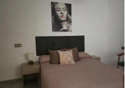 624776254: Chica busca chico en Cuenca