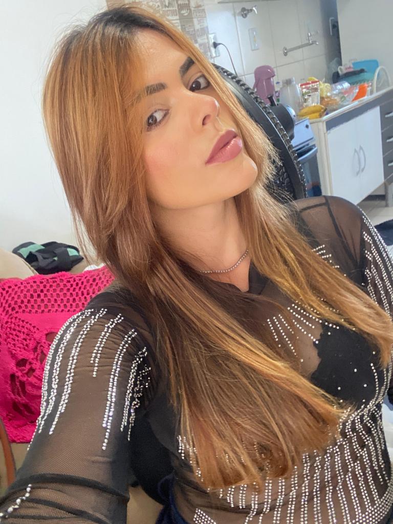 623278068: Chica busca chico en Alicante