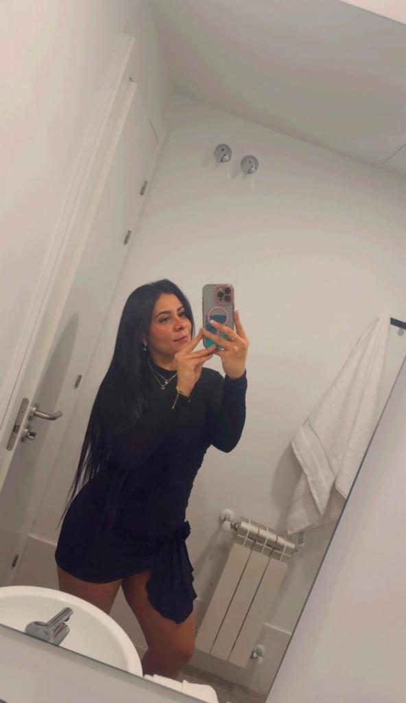 656964875: Chica busca chico en Madrid