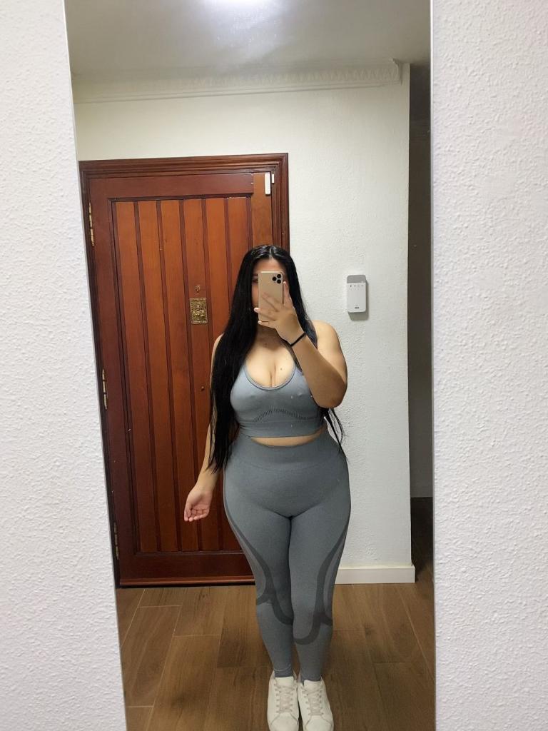 Chica busca chico en Tenerife: 