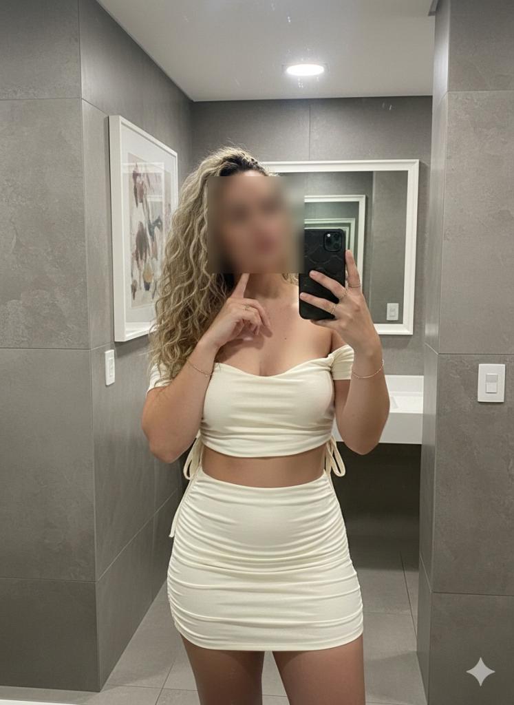 Chica busca chico en Ibiza: 