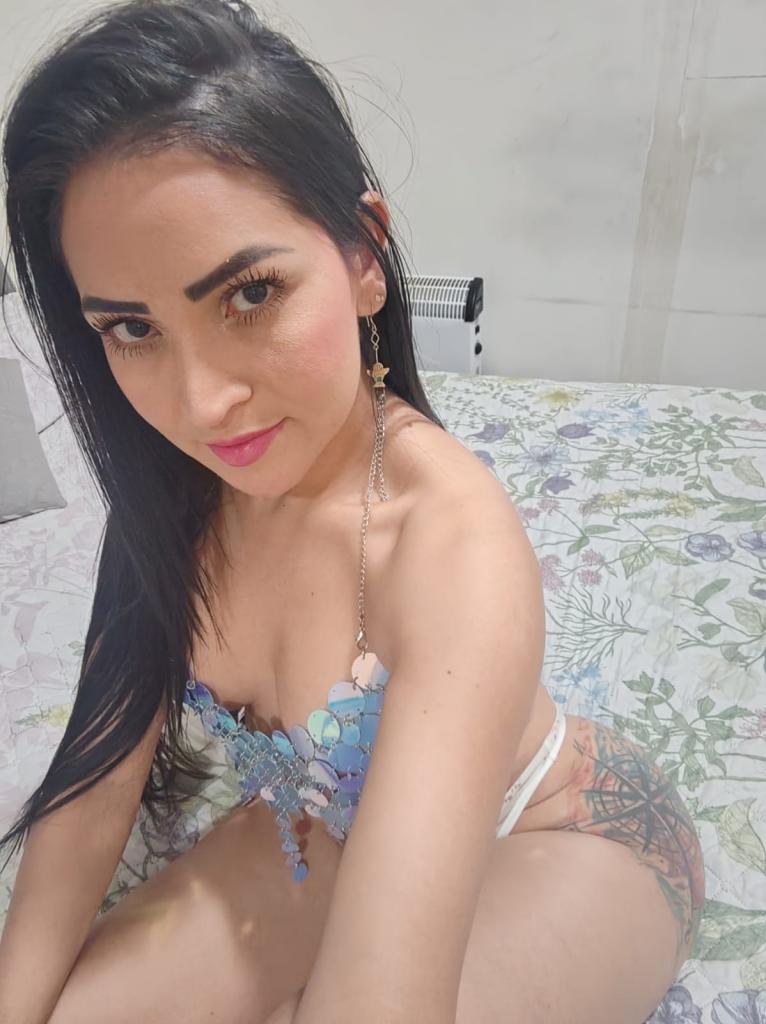 Chica busca chico en Valencia: Chica busca chico
