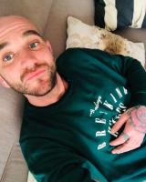 654856122: Chica busca chico en Málaga