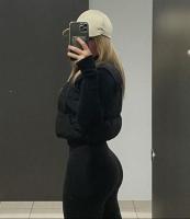 642040050: Chica busca chico en Barcelona