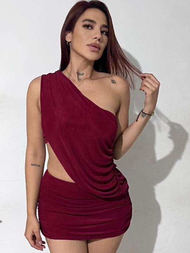 Chica busca chico en Ibiza: 