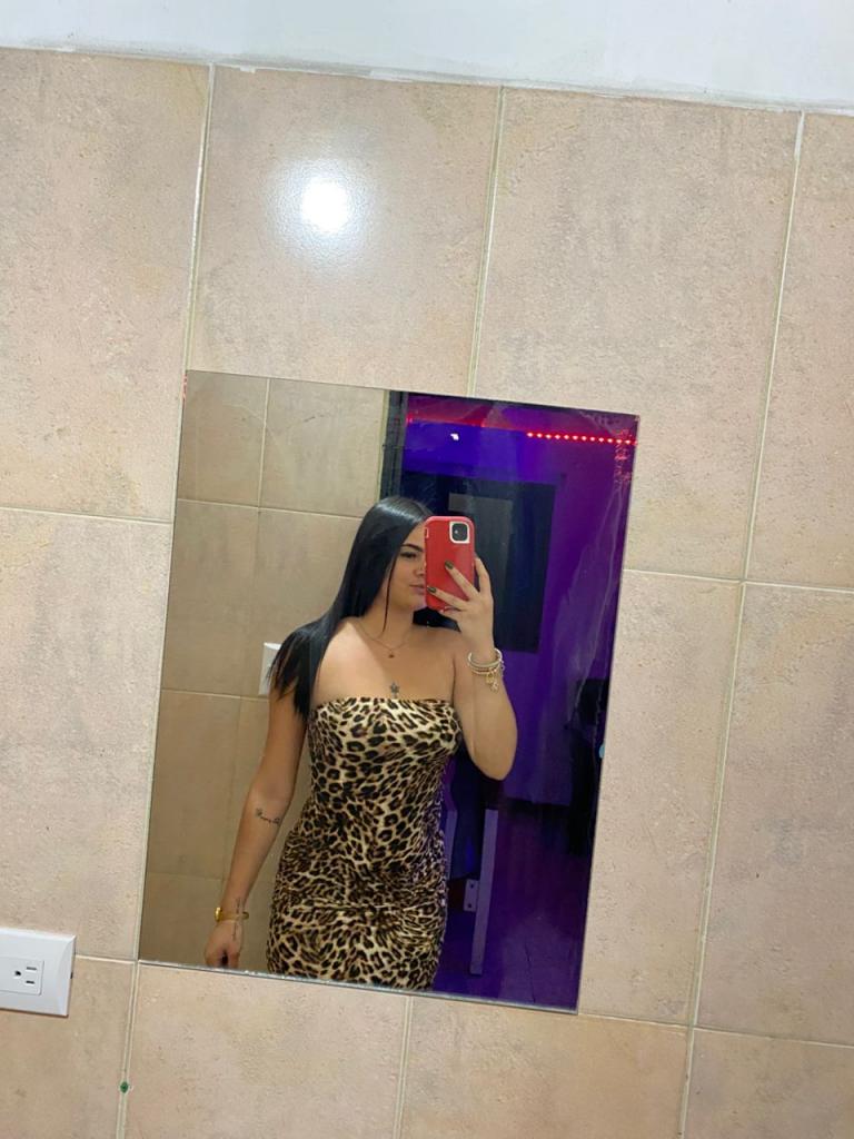 671278568: Chica busca chico en Huelva