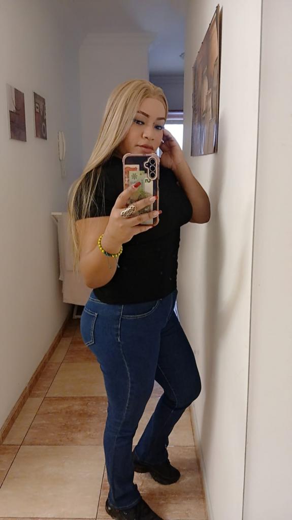 642053313: Chica busca chico en Tenerife