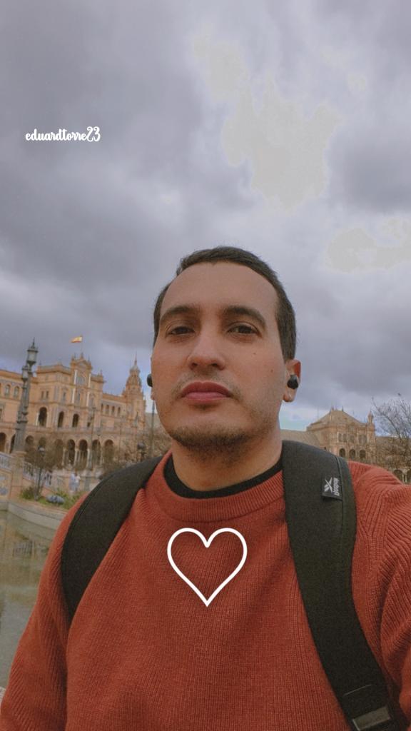 Chico busca chica en Sevilla: 