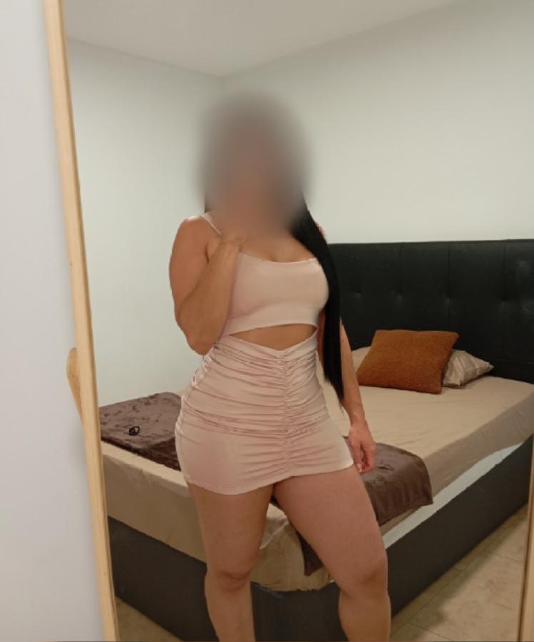 614705145: Chica busca chico en Alicante