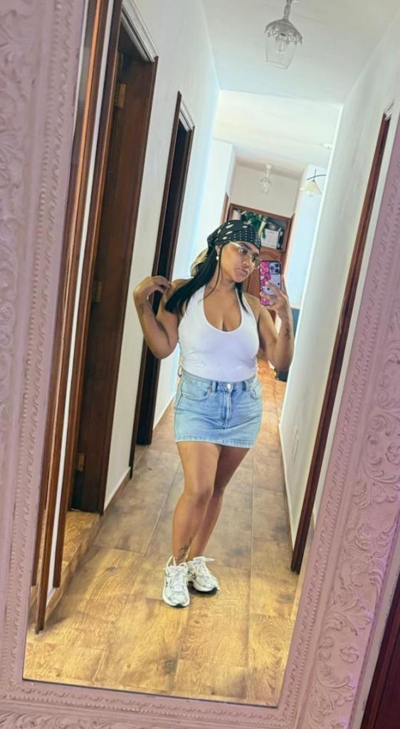 Chica busca chico en Mallorca: 