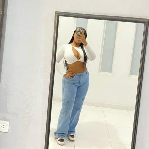 627074466: Chica busca chico en Sevilla