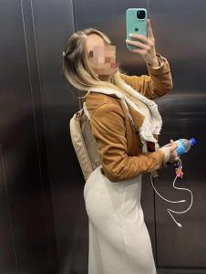 605729437: Chica busca chico en Almería
