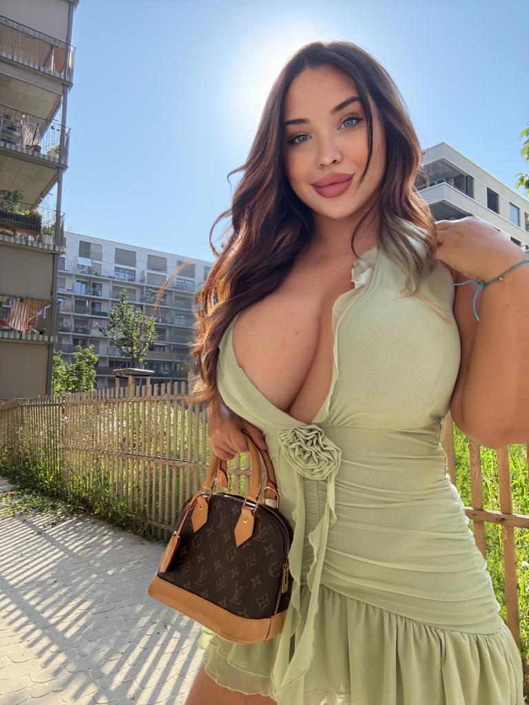 Chica busca chico en León: 