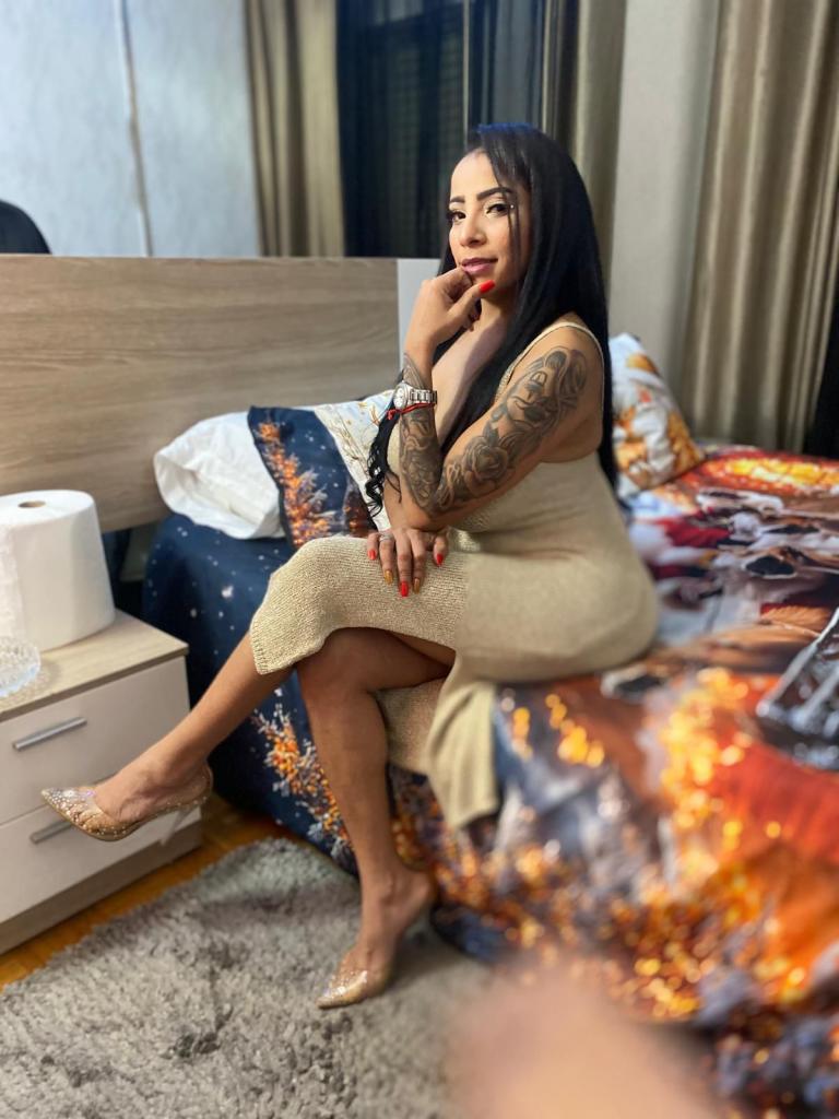 Chica busca chico en La Rioja: Chica busca chico