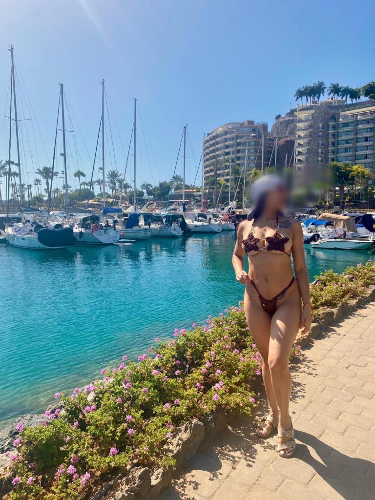 Chica busca chico en Madrid: Chica busca chico