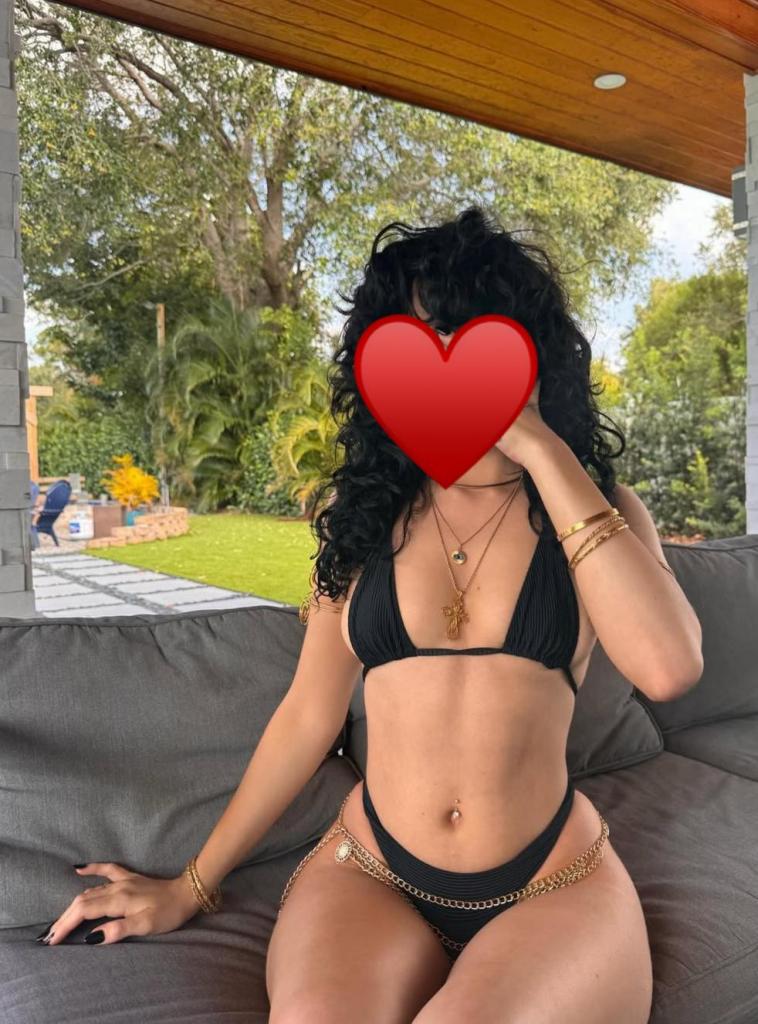 611594067: Chica busca chico en Cádiz