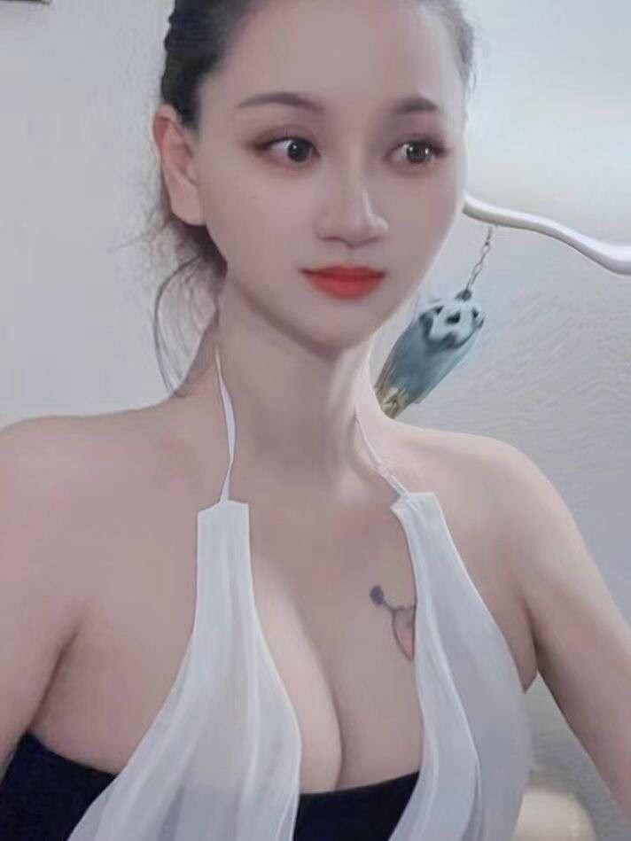 Chica busca chico en Valencia: Chica busca chico