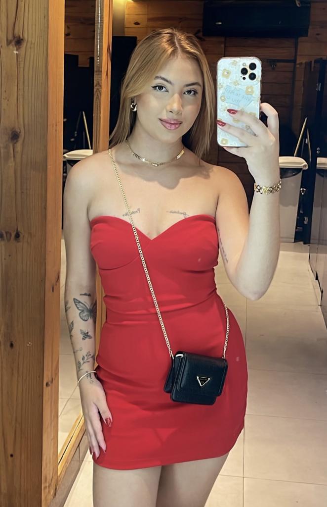 Chica busca chico en Almería: 