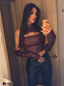 661772594: Chica busca chico en Mallorca