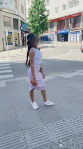 613267501: Chica busca chico en La Coruña