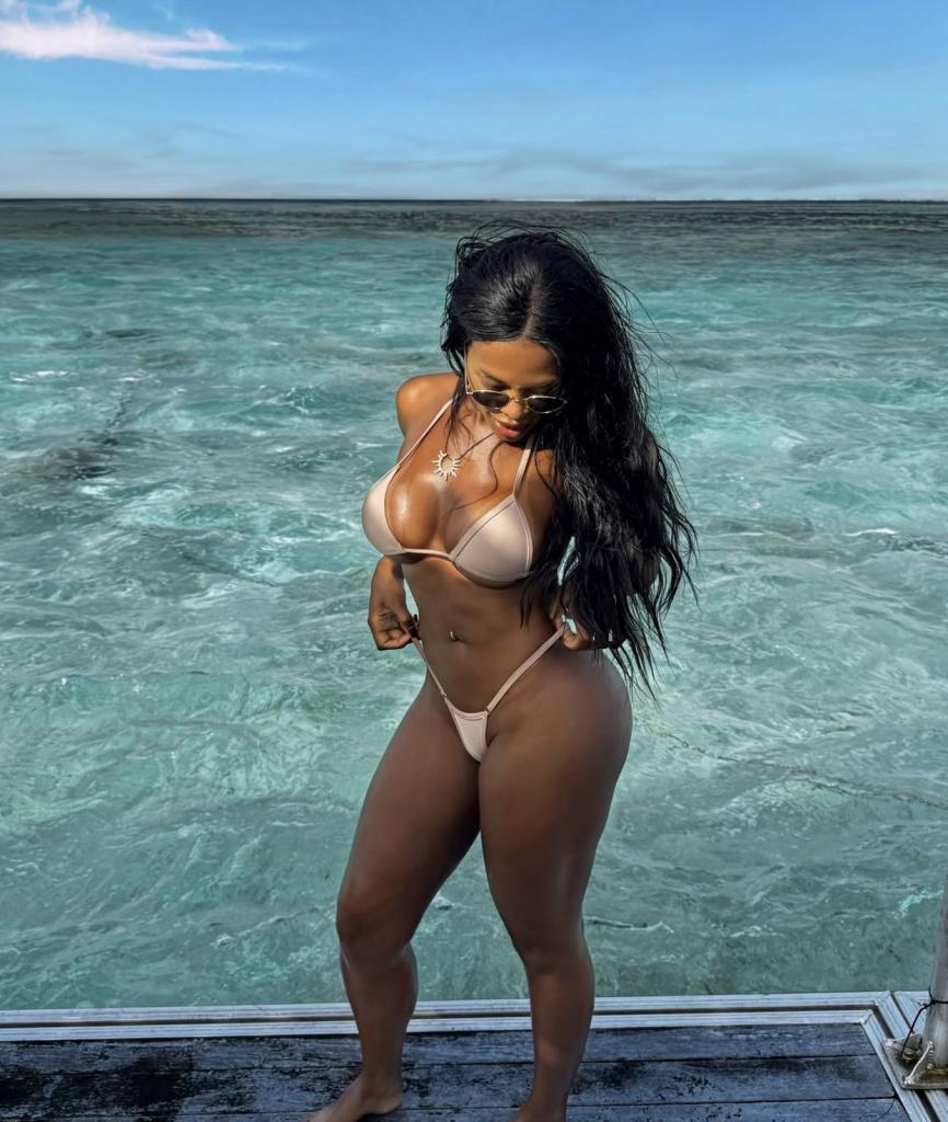 603278355: Chica busca chico en Lérida