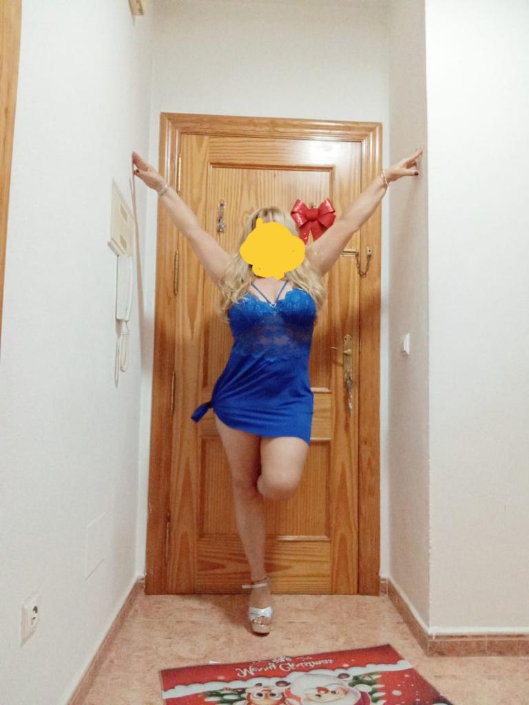 Chica busca chico en Almería: Chica busca chico