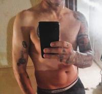 677831283: Chico busca chica en Barcelona