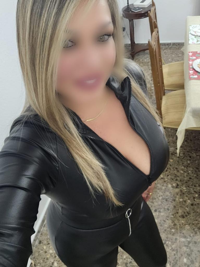 613752646: Chica busca chico en Valencia